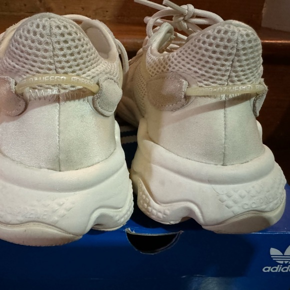 Adidas Ozweego - Picture 6 of 6
